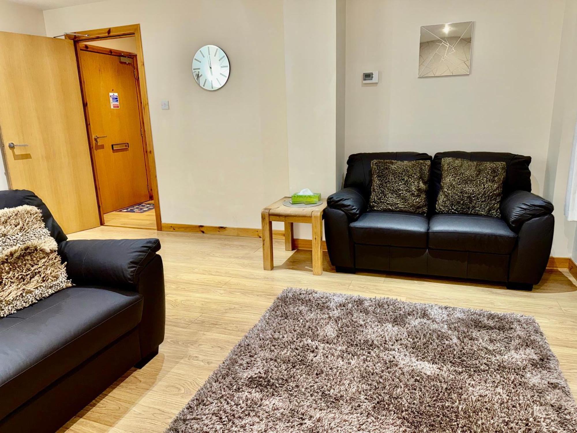 Azim And Suzi'S City Centre Apartment Inverness Exterior foto