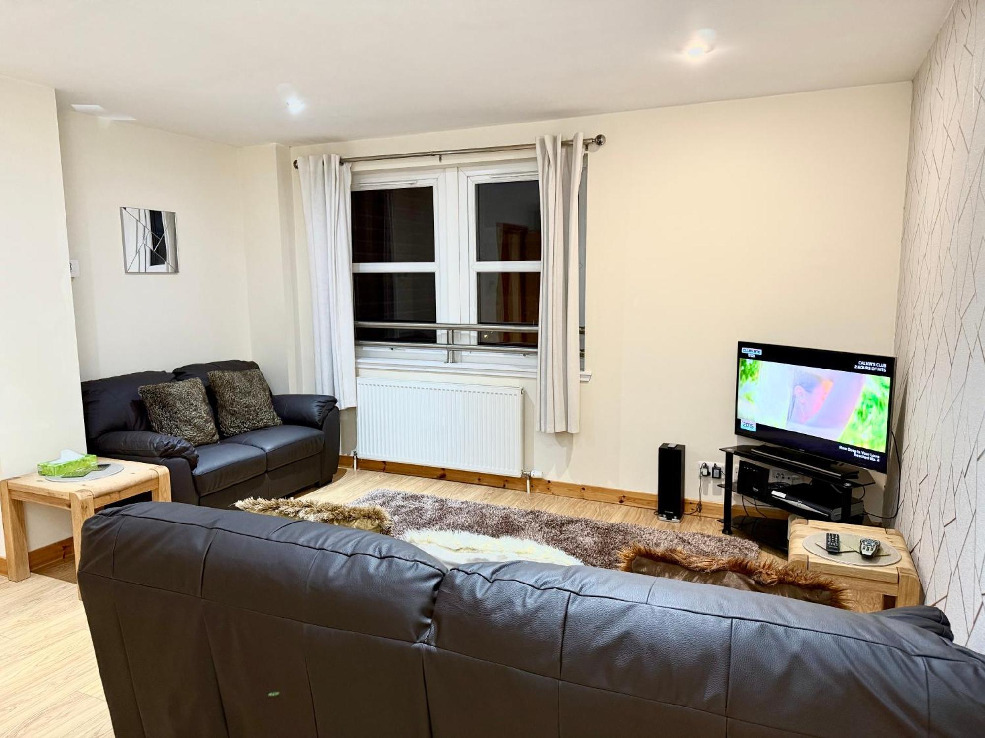 Azim And Suzi'S City Centre Apartment Inverness Exterior foto